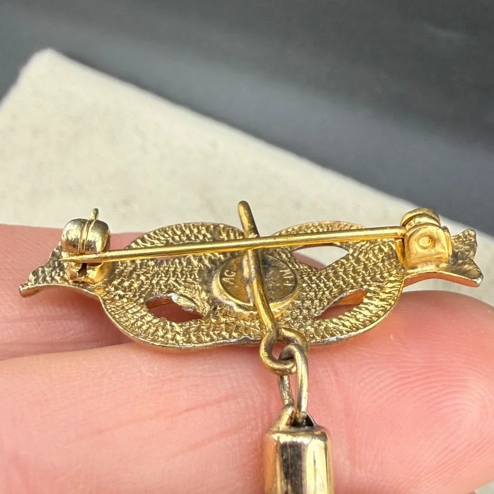 Vintage Signed Purple Faceted‎ Glass Watch Fob Brooch Gold Tone